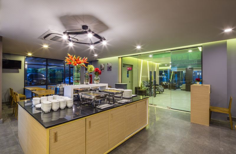 Livotel Hotel Kaset Nawamin Bangkok photo 2