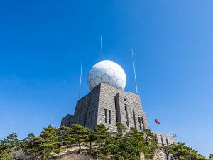 黃山光明頂山莊