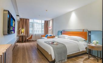Echarm Hotel (Guangzhou Baiyun Station Jiangxia Subway Station)