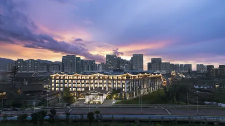 Dian Lake Steigenberger Kunming