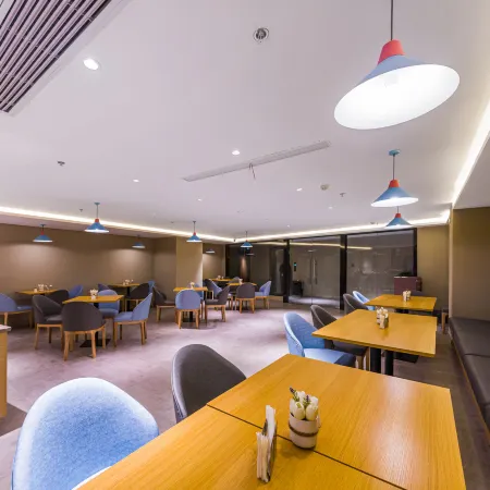 Homeinn Hotel (Changzhou Wanda Plaza Tongjiang Avenue)