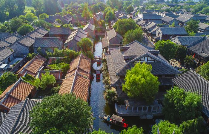 Shuixiangge Zhixiang Hotel (Taierzhuang Ancient City Scenic Area Ximen Gate)