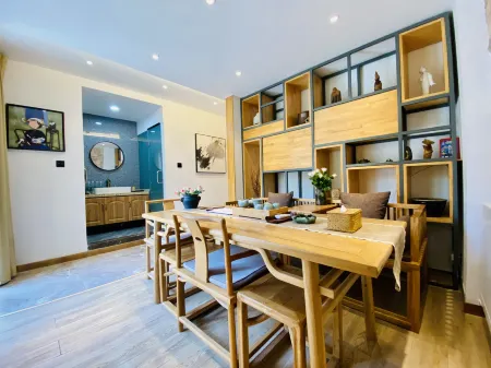 simple palace Отели рядом с достопримечательностью «Шианьский Институт профессиональных технологий железнодорожной железной дороги (от Ян Кампании)»