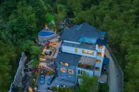 Anji Yinlingju Starry Sky Pool Light Luxury Mountain Su