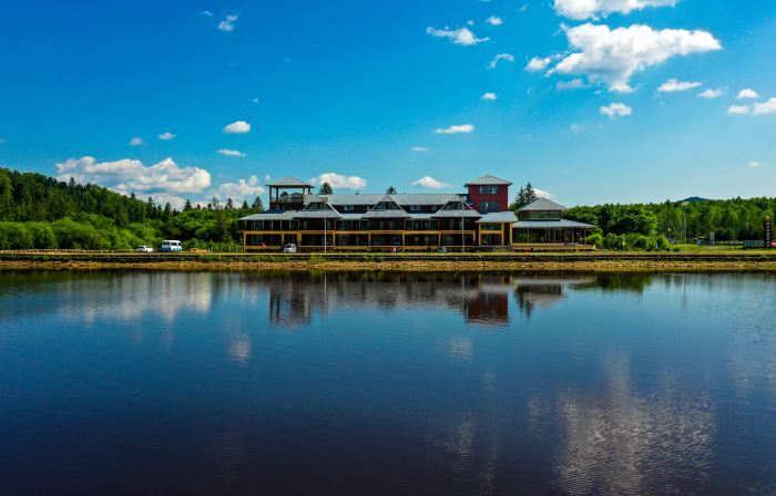 Wuying Yishuiwan Resort Hotel
