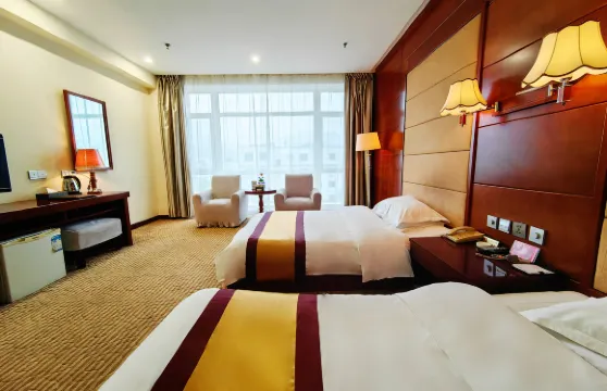 集安市華明假日大酒店