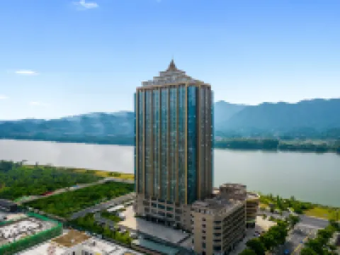โรงแรมโรเซอรี่ แม่น้ำฟูชุน ถงหลู่ โรงแรมในถงหลู่