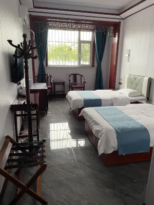 Lingshi Xinlong Hotel
