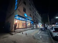 HanTing Hotel (Chizhou Dongzhi) - parking