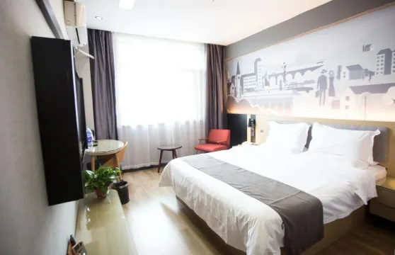 尚客優連鎖酒店（永濟市府東街店）