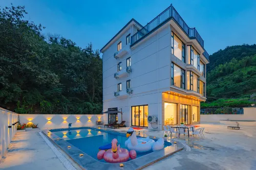 Floral Hotel · Qiandaohu Yiranju Homestay (High‑Speed Railway Station) - ห้องครัว