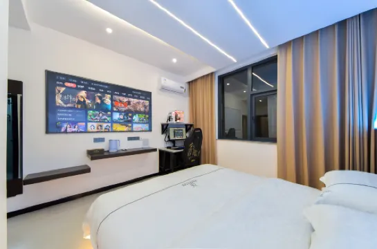 Dali luhai Film & Television E-sports Hotel