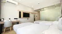 Sanya Thank U Hotel (Sanyawan Yemeng Changlang) Hotel di Sanya