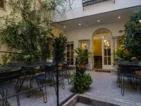 Halo Boutique Hotel Hotels near La Raza