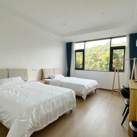 Zhiqing Homestay