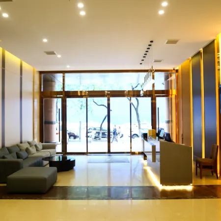 Zsmart Hotel (Xi'an Bell Tower&Beidajie Subway Station) Отели рядом с достопримечательностью «Станция метро Beidajie»