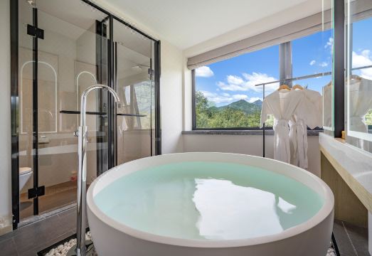 플로럴 호텔·란팅 온천 호텔