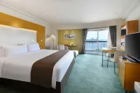 فندق سوفيتل نيل الجزيرة القاهرة Hotels near الكنيسة الإنجيلية بالأزبكية