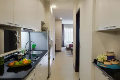 Somerset Hoa Binh Hanoi Hoteles cerca de 36 Pho Phuong
