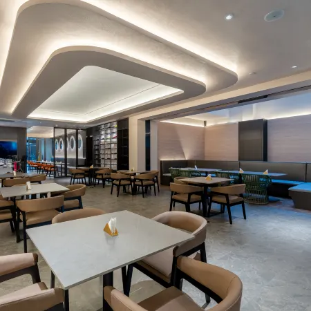 Qingmu Zhuji Hotel (Wanda Yintai City Branch)