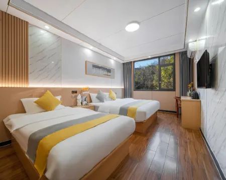 九宮山ホリデイホテル（九宮山景勝地雲中湖） 通山のホテル