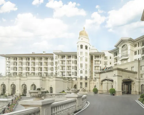 Four Points By Sheraton Yangjiang City Center Hotels in Yangjiang