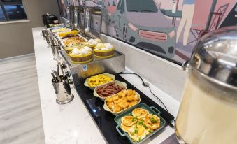 City Comfort Inn Hotel (Qingyuan City Government Shunying Times Square)