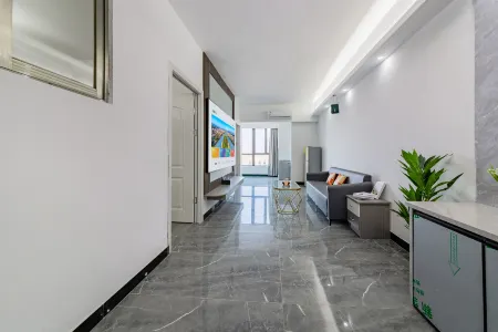 Dy High-altitude Panorama Apartment