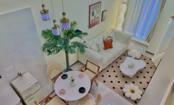 GS High-altitude Designer Self-service Homestay (Jianshe North Road Subway Station)