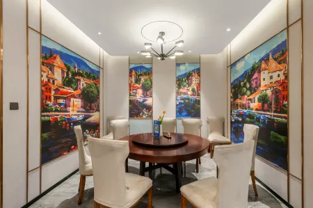 Yeste International Hotel (Xingchang Commercial Street） Отели в г. Мангши