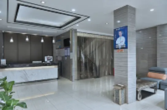 Jingshan SET Chain Hotel (Wenfeng Park)