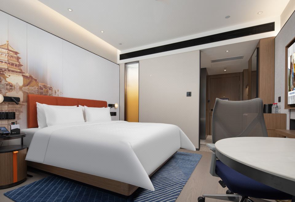 5. 햄튼 바이 힐튼..