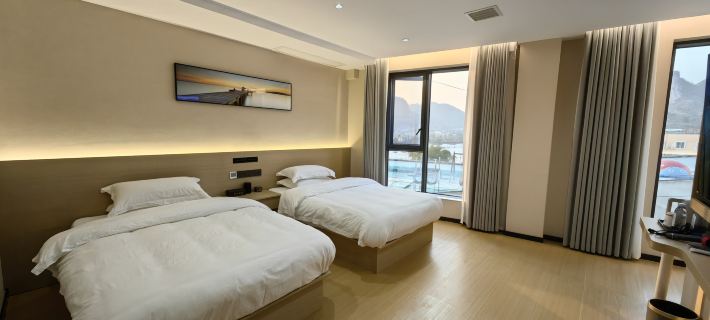 Shibing Liu's Hotel (Shanmu River Night Rafting Scenic Area Entrance) Hotels in Shibing County
