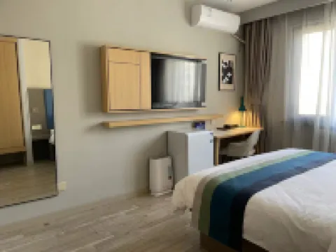 Homeinn Selected Hotel (Beijing Sihui Baiziwan Subway Station) Hotels near Baiziwan