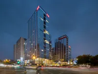 翡瀾·POLY寶麗泊套房服務公寓（天府三街世豪廣場店） 大源附近的飯店