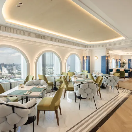 Eastin Grand Hotel Phayathai