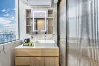 Baiheng Hotel (Shenzhen International Convention & Exhibition Center Tangwei Metro Station Branch) - 3 stjerner