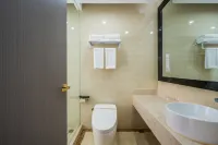 Grand Rezen Hotel Shanghai Pudong (Shenjiang South Road Branch) Hotels in Kangqiao, Nanhui Area