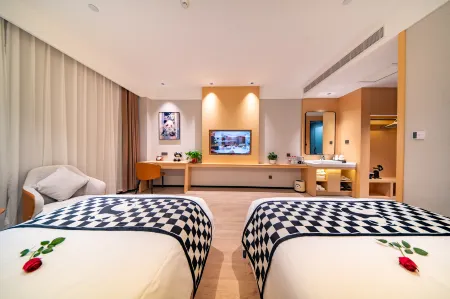 Yunyue Hotel (Xi'an North High-speed Railway Station Honghui Hospital) Отели рядом со станцией Xi'an North Railway Station