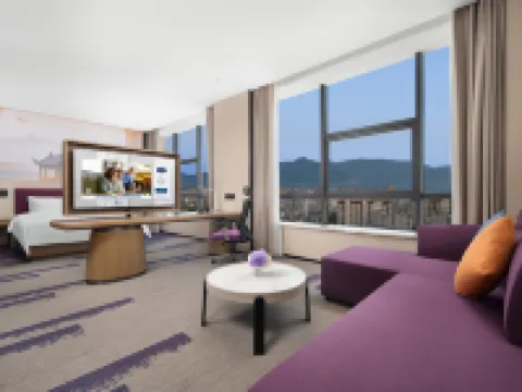 Hampton by Hilton Jiujiang Changhong Revenue Hotels in Jiujiang