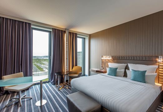 1. 슈타이겐베르거 ..