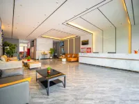 7 Days Premium Hotel (Yili Xinyuan Kaiyuan Food Court) Hotels in Xinyuan