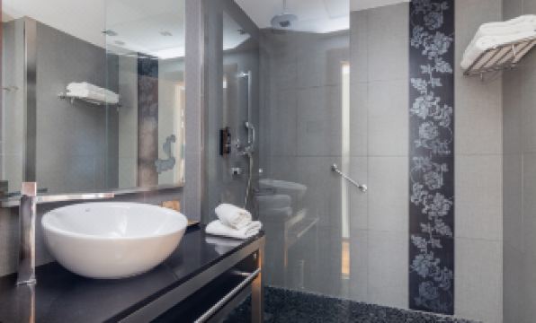 Barcelona Hotel Colonial