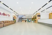 Home Inn Baiyun Hotel (Manzhouli Matryowa Plaza Wanda Branch)
