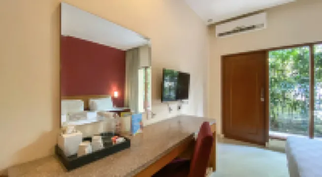 Lorin Dwangsa Solo Hotel