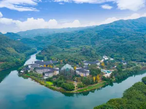Eden Resort Hotel Yibin