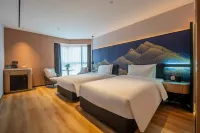 Rezen Hotel (Xinxiang Municipal Government East Railway Station)