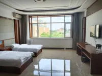 Longzhijiang Hotel Hotels in Luobei