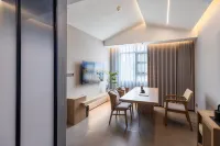 Lanshan Yisu Hotel (Jinsha Plaza Beiguan Stone Archway) Hotels in Longchang