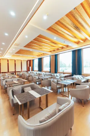 Yichun Xinqian Hotel Отели в г. Ичунь